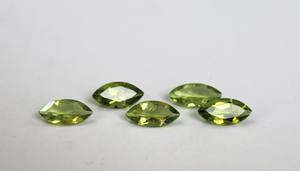 2*4毫米0.095 Ct绿色橄榄石侯爵夫人珠宝切割宝石 - Product Image 2