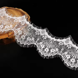 Passamaneria Ricamata con Paillettes <span class=keywords><strong>e</strong></span> Perle, Passamaneria in <span class=keywords><strong>Pizzo</strong></span> Ricamato con Fiori, Passamaneria in <span class=keywords><strong>Pizzo</strong></span> Bianco <span class=keywords><strong>e</strong></span> Oro, Ingrosso - Product Image 5