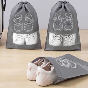 Sac anti-poussière non tissé pour vêtements, sacs d'emballage de voyage anti-poussière, logo personnalisé, grand sac anti-poussière non tissé à cordon pour chaussures - Product Image 3