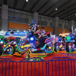Manège populaire en acier pour l'intérieur et l'extérieur, idéal pour les aires de jeux, les parcs d'attractions et les parcs à thème - Attraction métallique durable - Product Image 1