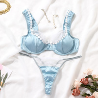 Ensemble de lingerie sexy de haute qualité pour femmes Sous-vêtements sexy Pure Desire Lace Flowers Ensemble de sous-vêtements sexy à trois points