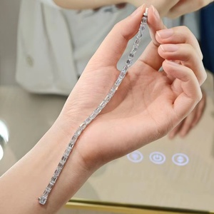 Huazhong Gem 18K <b>Gold</b> Jewelry 15.9ct 29 Pcs Lab Emerald Tennis Bracelets <b>Solid</b> White <b>Gold</b> Fine Jewelry - Product Image 1
