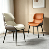 Chaises de salle à manger modernes minimalistes OEM avec assise en cuir rembourrée, pieds en fer, mobilier de maison écologique et rembourré
