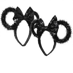 H.E.R ACCESSORIES Bandeau de costume avec oreilles de Minnie Mouse sous licence Disney, design personnalisé pour enfants, cadeau animal mignon, fabriqué aux États-Unis - Product Image 1