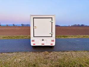 खाद्य लॉजिस्टिक डिलीवरी के लिए उच्च दक्षता लंबी दूरी की इलेक्ट्रिक मिनी ट्रक 4 पहियों बॉक्स कार्गो ट्रक - Product Image 4