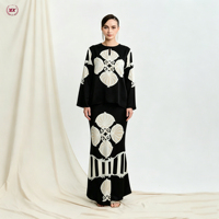 Kedatangan Baru 2026 Malaysia Raya Baju Kurung Modern Etnik Batik Motif Tribal 2-Piece Satin Atasan Lengan Panjang Rok Mermaid Muslimah