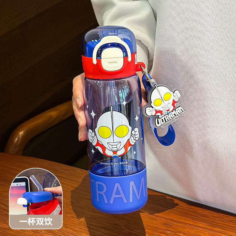 สีน้ำเงินและสีแดง 510ML