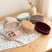 Boîte de rangement à bijoux ovale multifonctionnelle en velours, organisateur de colliers, étui à bagues, coffret cadeau pour femmes, support OEM/ODM/OBM