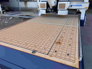 เครื่องแกะสลักไม้ซีเอ็นซี 3 มิติ 1325 3 แกน สำหรับงานไม้ - Product Image 2