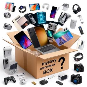 Blox Fruits Smartwatch TV Auriculares Laptop Micrófono Conducción ósea Pantalla OLED Mystery Pallet Boxes en <span class=keywords><strong>Amazon</strong></span> - Product Image 2