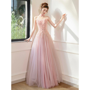 Nuevo vestido de noche con un estilo dulce y elegante en color rosa, ideal para novias, reuniones anuales y como vestido formal para anfitrionas. - Product Image 5