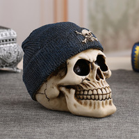 Modèle de crâne en résine synthétique, ornement de tête 13x12x13cm, article effrayant pour farces, accessoire décoratif pour bar, maison hantée, escape room