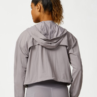 2026 vente en gros OEM femmes athlétique veste courte fermeture éclair hauts Gym Yoga course sport chemises vestes