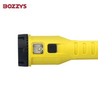 Lampe torche LED magnétique industrielle portable BOZZYS, étanche IP65, certifiée ATEX, anti-explosion, 1000+ lumens, 5000K