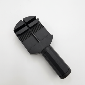 Outil de réglage de bracelet de montre quotidien noir Pièce et outil de montre-bracelet essentiels - Product Image 1