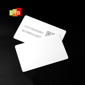 Tùy chỉnh thẻ RFID với chất kết dính PVC tag có thể vít kích thước cài đặt 85.5*54 m thông minh rewritable ufh PET/PVC Nhãn dán nhãn thẻ - Product Image 5