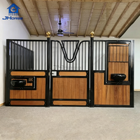 Façades de boxes pour chevaux de luxe européennes JHorse, revêtement poudré, en bambou, pour club équestre commercial, sur mesure