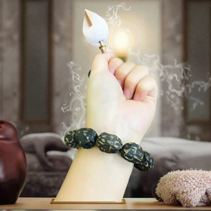 Pulsera Oud de 12MM-15MM, cuentas de madera de agar, joyería de madera Natural, joyería de madera de agar, pulsera con encanto, aroma calmante - Product Image 1