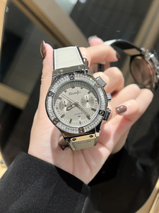 <span class=keywords><strong>Reloj</strong></span> <span class=keywords><strong>de</strong></span> lujo Unisex <span class=keywords><strong>de</strong></span> <span class=keywords><strong>gama</strong></span> <span class=keywords><strong>alta</strong></span> para mujer para Swiss para diseño Cross-Border Internet Celebrity Live banda <span class=keywords><strong>de</strong></span> acero inoxidable - Product Image 6