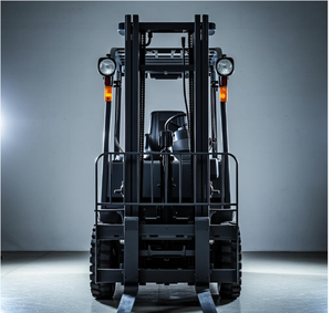 Carretilla elevadora eléctrica con batería de iones de litio Neumático sólido Mástil de tres etapas 60V 2T 3T <span class=keywords><strong>5T</strong></span> Precio directo de fábrica Listo para enviar - Product Image 4