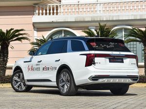 Auto Elettrica Cinese Hongqi E-hs9 Classe S a 7 Posti con Lunga Autonomia e Ricarica Rapida - Product Image 6