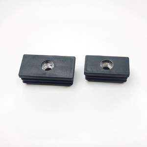 Tuerca Cuadrada de Plástico Shih Hung, Inserto de Rosca de Plástico Negro para Patas de Muebles y Sofás, Tamaño Ajustable - Product Image 3