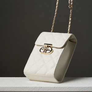 Nuove Borse di Lusso Firmate, Borse Griffate di Lusso, Borse e Borsette da Donna di Marche Famose - Product Image 4