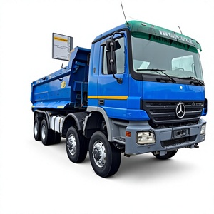 Camión Volquete Usado 2000 ACTROS 4141 MP3 8*6 Amarillo 6x6 con Volante a la Derecha, Cámara Trasera, Diésel, Transmisión Manual, de Servicio Pesado - Product Image 1