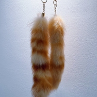 Vente en gros de petites queues de raton laveur dorées originales, porte-clés en fourrure de raton laveur américaine naturelle et moelleuse pour la décoration de porte-clés personnalisés