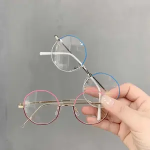 2021 retro poligon çocuk metal gözlük çerçeve dekorasyon çocuk düz ayna vahşi çocuk gözlük çerçevesi toptan