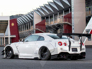 Kit Carrozzeria Larga Stile LB Type 2 in Fibra di Vetro FRP per <span class=keywords><strong>Nissan</strong></span> <span class=keywords><strong>GTR</strong></span> R35 - Product Image 3