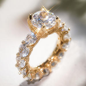 Anello da Donna A185 in Oro Massiccio 18K con Diamante Taglio Brillante Rotondo Colore G Naturale Anello di Fidanzamento - Product Image 3