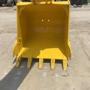Excavadora Komatsu PC200 de Segunda Mano de Alto Rendimiento, Certificada por EPA y CE, Maquinaria de Excavación para Construcción, Disponible en Stock - Product Image 4