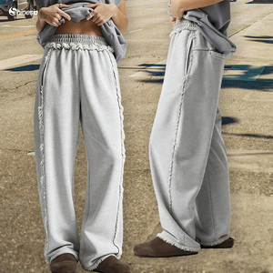 <span class=keywords><strong>Pantaloni</strong></span> da Uomo Casual a Gamba Dritta <span class=keywords><strong>con</strong></span> Orlo Sfilacciato e Vita Elastica <span class=keywords><strong>in</strong></span> Morbido Tessuto a Maglia - Product Image 1