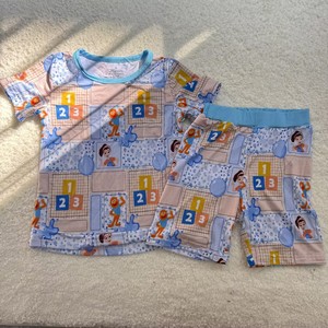 Caja Misteriosa de Pijamas de Bambú a Granel 2026 Lista para Enviar, Estilos Aleatorios para Niños, Estampado de Personajes, Romper de Bambú para Bebé, Caja Sorpresa con Cierre de Cremallera - Product Image 1