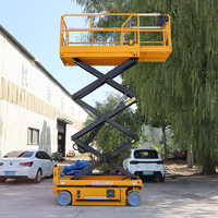 Plateforme élévatrice à ciseaux électrique autotractée compacte à batterie, hauteur de travail de 8 m et capacité de 113 kg