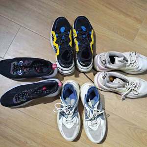 Chaussures de sport d'occasion chaussures originales utilisées en balles pour le basket-ball - Product Image 1