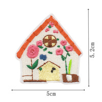 Patchs brodés thermocollants mignons sur le thème des contes de fées, petite maison de campagne avec motif floral, patch DIY pour vêtements d'enfants et sacs à dos