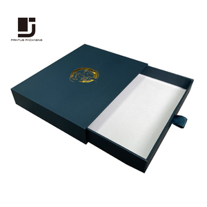 Sang Trọng Biểu Tượng Tùy Chỉnh Satin Khăn Lụa Giấy Hộp Quà Tặng Bao Bì Bán Buôn Cá Nhân Khăn Choàng Gói Vuông Hộp Cho Chiếc Khăn - Product Image 5