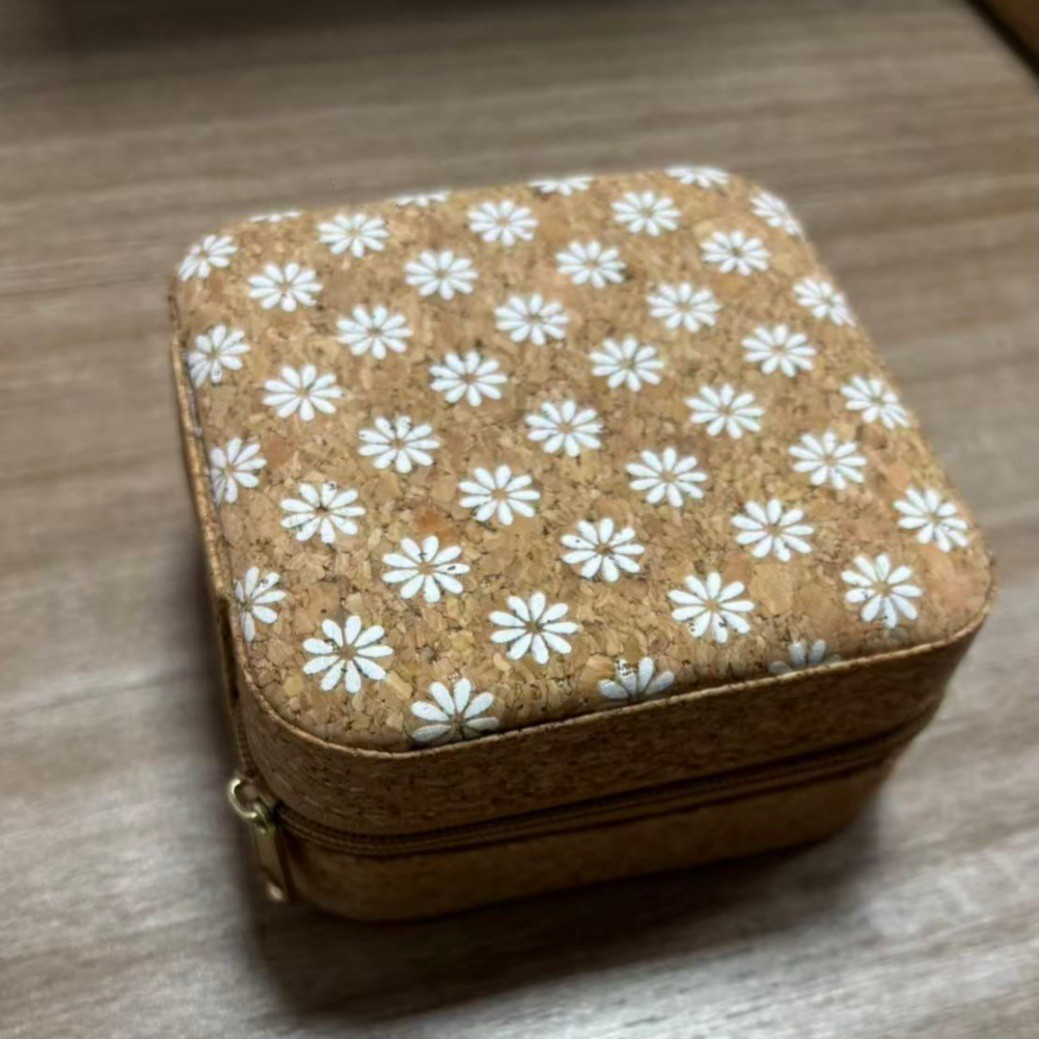 กล่องใส่เครื่องประดับวินเทจ 41 [หญ้าแฟนตาซี]