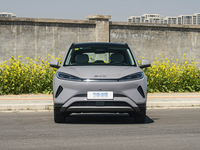 BYD Sealion 05 EV 520KM Smart Voyage, SUV compact électrique 5 places, autonomie 520 km (CLTC), pour les trajets urbains, coffre de 600 L + coffre avant de 110 L