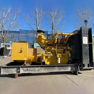 เครื่องกำเนิดไฟฟ้าแบบต่อเนื่องสำหรับโรงงาน ใช้เครื่องยนต์ Komatsu SAA6D140-P580 กำลังไฟ 400 กิโลวัตต์ พร้อมระบบสำรองไฟ 440 กิโลวัตต์ - Product Image 4