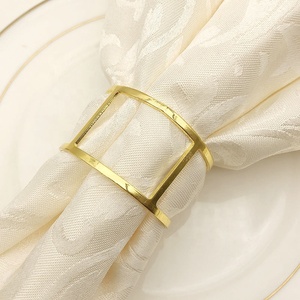 Anneaux <span class=keywords><strong>de</strong></span> <span class=keywords><strong>serviette</strong></span> ronds en métal doré <span class=keywords><strong>pour</strong></span> décorations <span class=keywords><strong>de</strong></span> <span class=keywords><strong>table</strong></span> - Product Image 2
