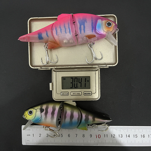 Esca Artificiale Articolata 115MM 30G Galleggiante Swimbait Lipless Crankbait Wobbler Minnow per Pesca a Spigola e <span class=keywords><strong>Luccio</strong></span> - Product Image 3