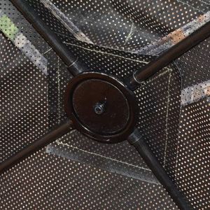 Carpa Cuadrada de Cuatro Lados con Camuflaje Forestal, Tela Oxford Impermeable, Resistente al Viento, Transpirable, Apertura Rápida Totalmente Automática - Product Image 4