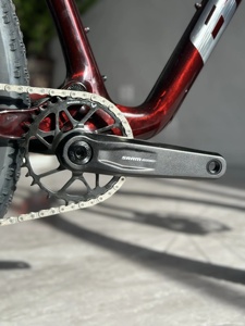 จักรยานเสือภูเขา OEM 29er คาร์บอนไฟเบอร์ พร้อมระบบเกียร์อิเล็กทรอนิกส์ 12 สปีด เบรกไฮดรอลิก สำหรับการแข่งขันออฟโรด รุ่น Bee Carbon Fiber - Product Image 4