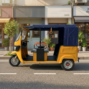 Tuk-tuk Mototaxi Électrique de Qualité 2000W, 6 Places, Carrosserie Fermée en Acier, Charge Utile de 400kg, OEM, pour Usage Commercial et Transport de Passagers - Product Image 3