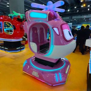 Équipement de divertissement - Console de jeux vidéo. Les enfants prennent place dans la balançoire en fibre de verre de l'ascenseur Star Police. - Product Image 3