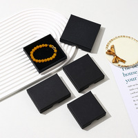 Boîte cadeau en papier pour bijoux avec logo personnalisé, petite boîte pour bagues, boucles d'oreilles, bracelets, colliers, avec mousse