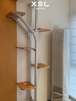Arbre à chat autoportant d'intérieur avec meuble de présentation pour plantes, étagère de rangement métallique et boîte de rangement indépendante, design créatif pour la maison